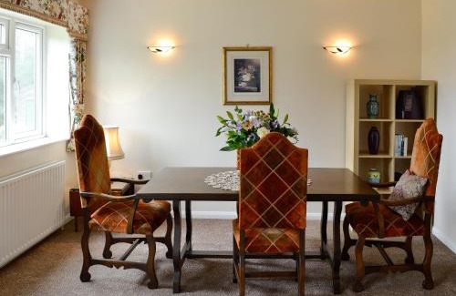 Chard House | Whitegate View