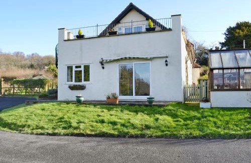 Chard House | Whitegate View