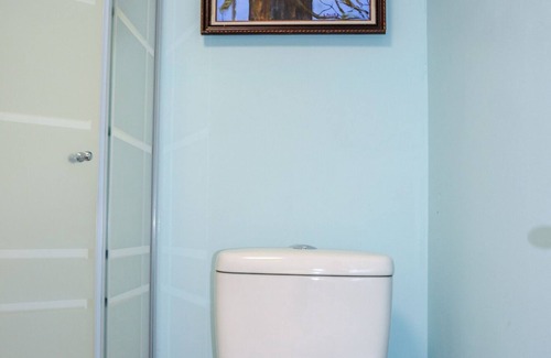 Whitehall House | Whitehall Cottages Boutique Motel - Full Beds