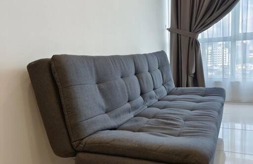 Kampung Sembulan Baru Apartment | Whitehouse at Sutera Avenue by Rasa Sayang