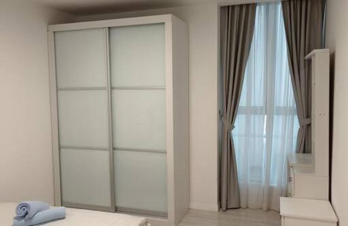 Kampung Sembulan Baru Apartment | Whitehouse at Sutera Avenue by Rasa Sayang