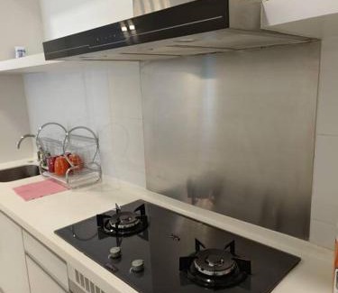 Kampung Sembulan Baru Apartment | Whitehouse at Sutera Avenue by Rasa Sayang