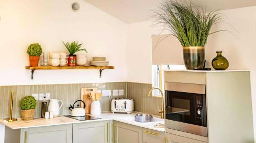 Sandwich Ski Chalet | Whitemills Wake and Aqua Park Lodge Six