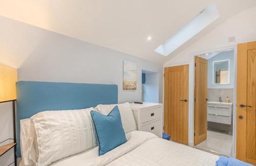 Trawden House | Whiteoak Cottage