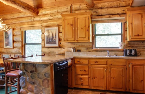 Wisconsin Dells House | Whitetail Ridge with access to Wilderness Waterpark