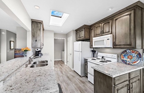 San Clemente Condo | Whitewater Ocean View 2 Bedroom, 2 Bath, Steps to Beach - Parkview #203