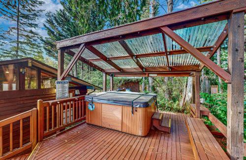 Gold Bar House | Whitewater Serenity Cabin