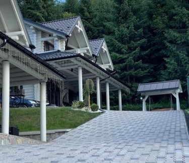 Bukovel Ski Chalet | WhiteWood Cottages