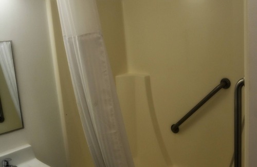Whitewood Hotel | Whitewood Inn
