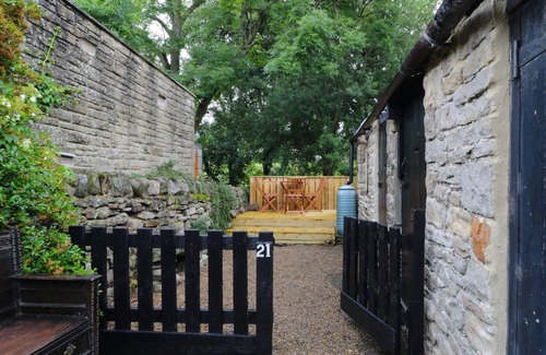 Wolsingham Cottage | WHITFIELD COTTAGE (21 SILVER STREET), pet friendly in Wolsingham