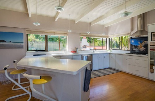 Whitianga House | Whitianga House with Amazing Views & Pool