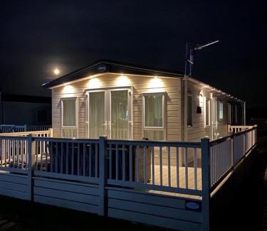 Seasalter Resort | Whitstable Pearl - Alberta Holiday Park
