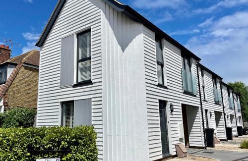 Whitstable House | Whitstable - Salt Yard Cottage 4