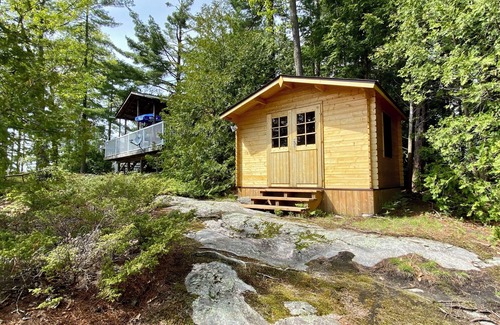 Gravenhurst Cottage | Whitt Island cottage on Lake Muskoka