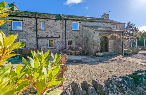 Cracoe Bed & Breakfast | Whittakers Barn Farm Bed and Breakfast