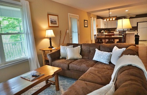 Whittier Cottage | Whittier Mountain Hideaway w/Breathtaking Views
