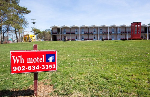 Lunenburg Hotel | WhMotel