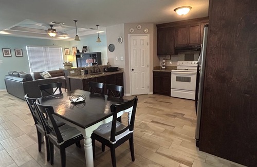 Eagle Pass House | whole 3 bedroom home