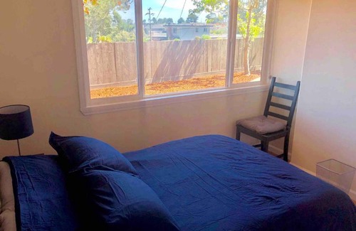 San Bruno House | Whole bright house 6BR 2BA Wifi Parking SFO 8 min