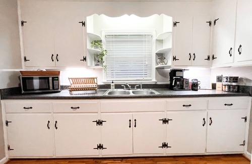 Gallatin House | Whole Home - Dog Friendly/29 Miles to Nash, 1 Mile Downtown Gallatin