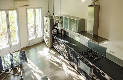 Vauvert House | Whole house 70m² with terrace, Petite Camargue