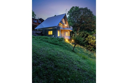 Yufuin Onsen House | Whole house charter This is my BOOKMARQ A hous - Whole house charter/Yufu Ōita