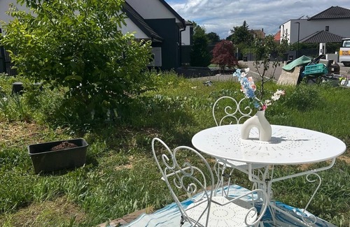 Leymen House | Whole house in Basel -Leymen charming retreat with your animals