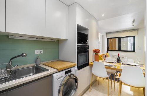 Santo Condestavel Apartment | WHome Campo de Ourique 1BR Duplex with AC