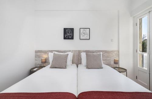 Alges Apartment | WHome Peaceful Algés Family Home away from City Noise