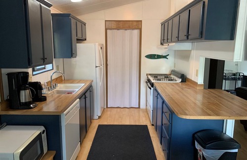 Calpine Cabin | Wi-Fi 2 bed/2 bath Peaceful Calpine Retreat!