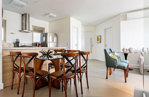 Jurere Apartment | WI-FI 200MB | 350m from Jurerê Beach #JA11