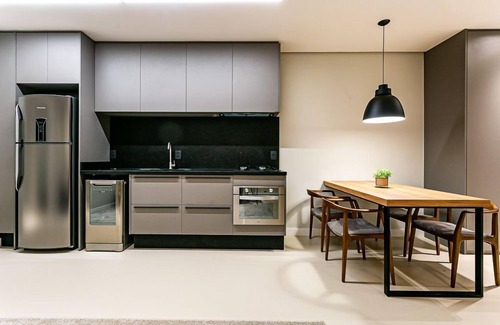 Centro Apartment | WI-FI 350MB | Foodhall | 450m from Shopping #CA14
