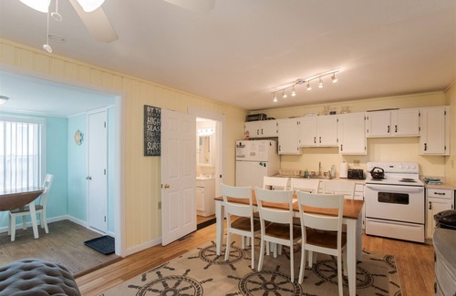York Beach House | Wicked Close to Long Sands Beach! #2