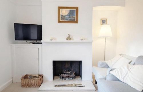 Ford House | Wicks Farm Cottage - Ford Arundel