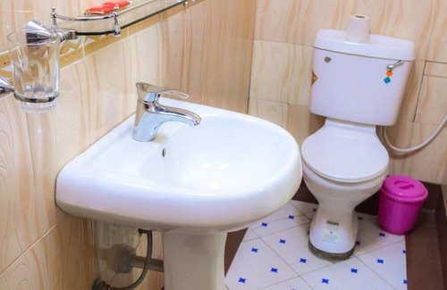 Kikuyu Hotel | Wida Highway Motel
