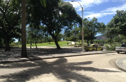 Flamengo Apartment | Wide apt for short and long seasons, between the Embankment and the Metro