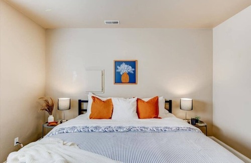 Orem House | Wide & Fenced Backyard, Garage, King Bed!