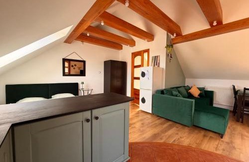 Miszewko Apartment | Widokowo - Apartament z tarasem i ogródkiem