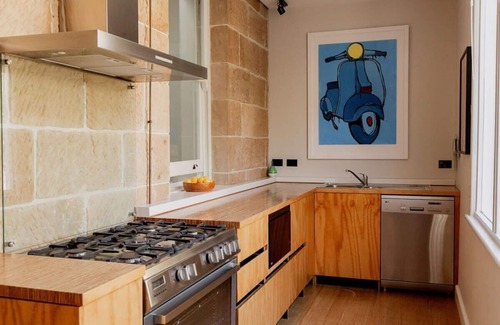 West Hobart House | 'Wietenah' - Perfectly renovated historic cottage