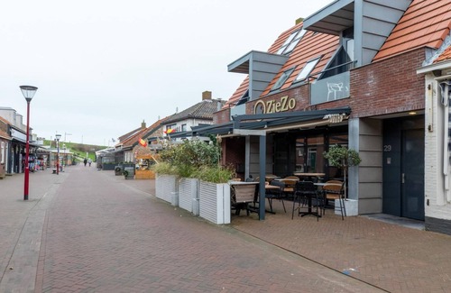 Zoutelande House | Wifi and golden beaches; Home