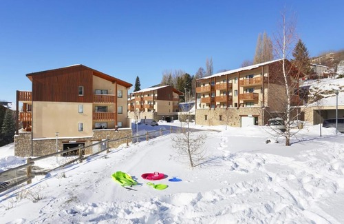Font-Romeu-Odeillo-Via Apartment | Wifi, fitness, swimming pool, terrace, parking, ski locker, 30m², Font Romeu