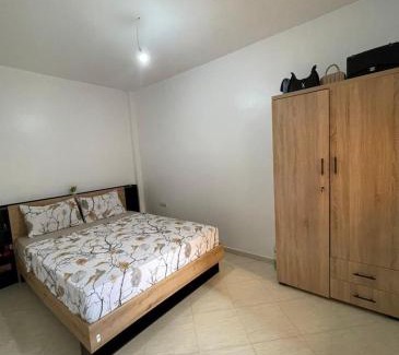 Khemisset Apartment | WiFi & Smart TV & Netflix & Free Parking & Full Kitchen & Heating & Washing Machine