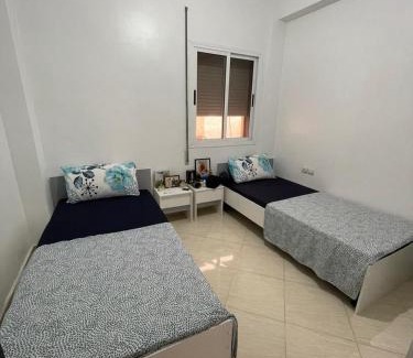 Khemisset Apartment | WiFi & Smart TV & Netflix & Free Parking & Full Kitchen & Heating & Washing Machine