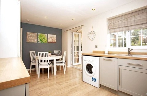 Cockernhoe House | Wigmore Lodge - FREE Parking & Airport & M1 & Contractor & Leisure