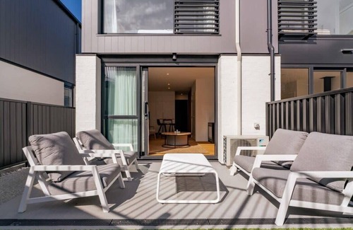 Albert Town Apartment | Wilbro Summary: Compl