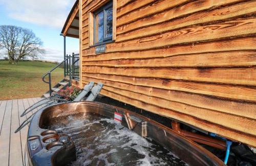 Llanddeusant House | Wild Acre