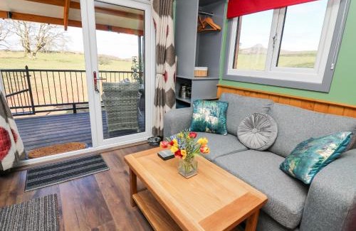 Llanddeusant House | Wild Acre