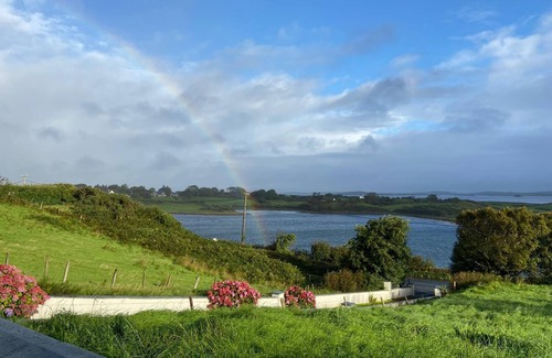 Westport House | Wild Atlantic Way - Detached Cottage with Sea Views of Clew Bay - 2 bathrooms