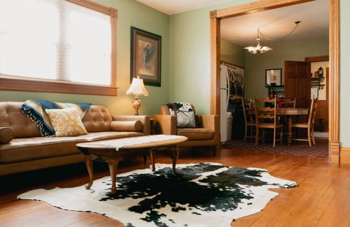 Deadwood Cottage | Wild Bill Cottage at First Deadwood Cottages