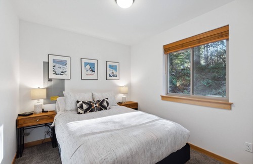 Skykomish House | Wild Cascadia - hot tub, Starlink, 20min to Stevens Pass`